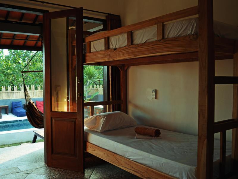 Lay Day Surf Hostel Canggu Εξωτερικό φωτογραφία